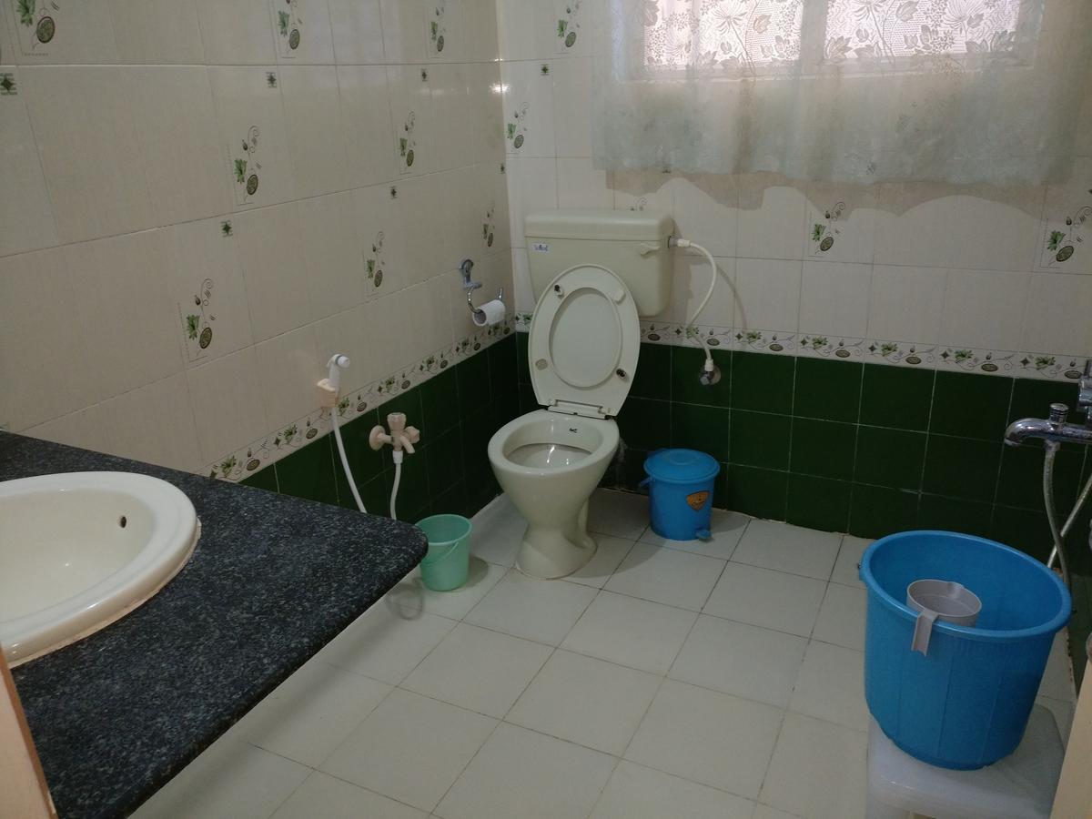 Hotel Raj Mahal Chikmagalūr Buitenkant foto